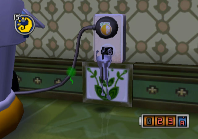 Q[
